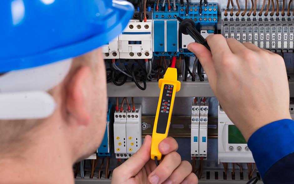 taux horaire électricien Rubelles